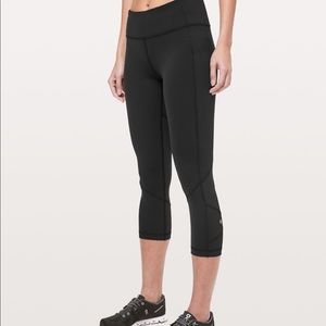 Lululemon cropped leggings